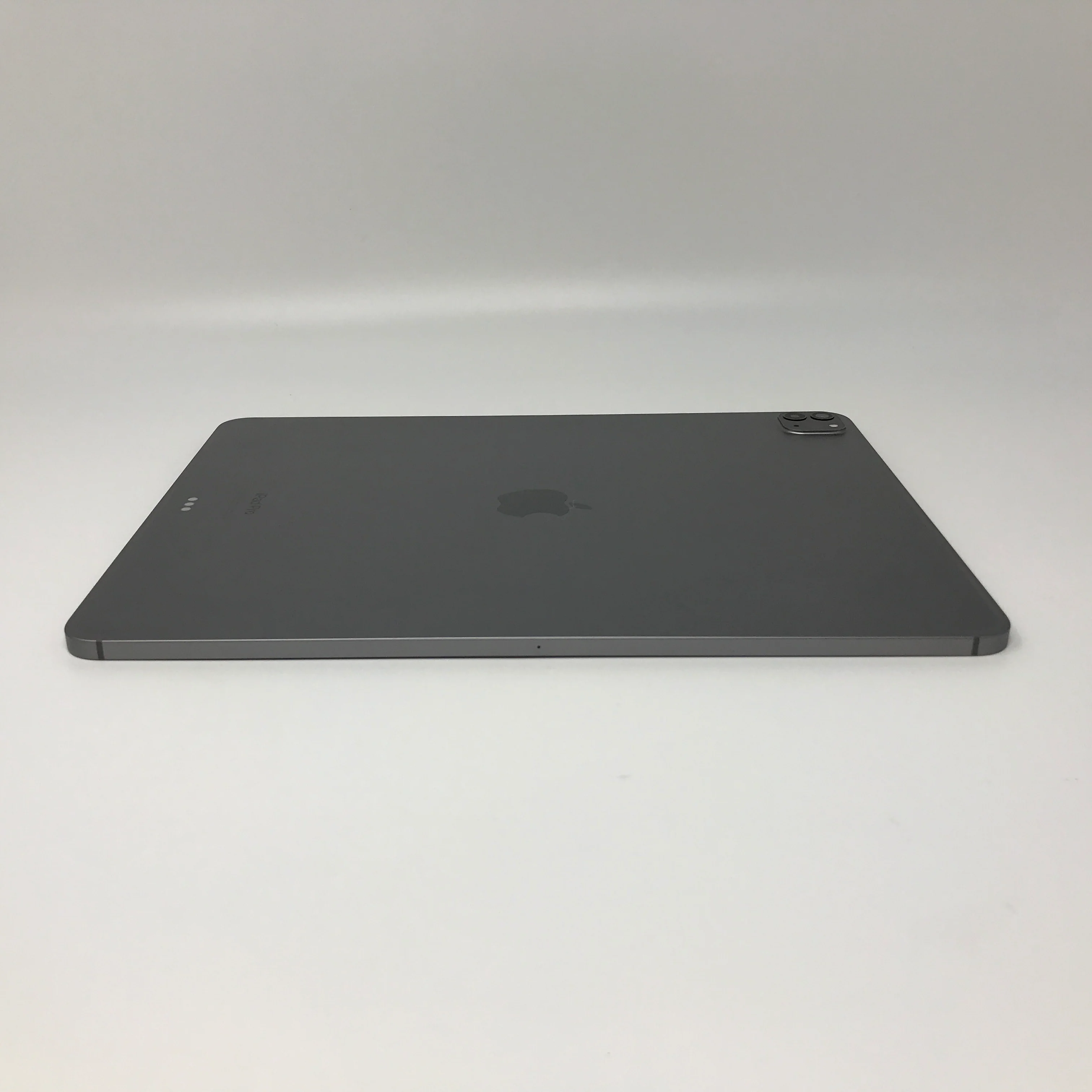 Apple iPad Pro 12.9-inch 6th Gen 128GB Grey Unlocked Excellent Condition - Image 6