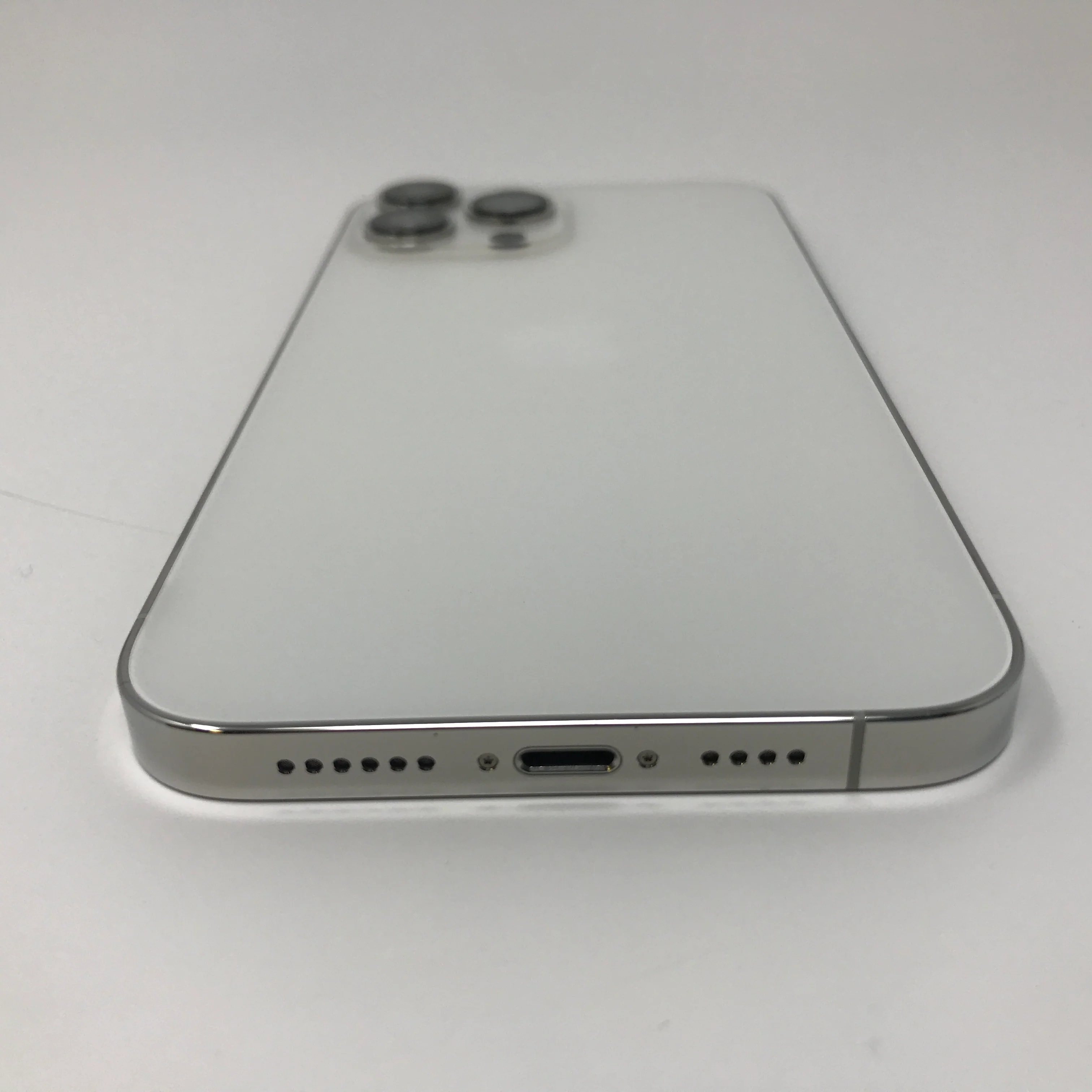 iPhone 14 Pro Max 256GB Silver (GSM Unlocked) - Image 8