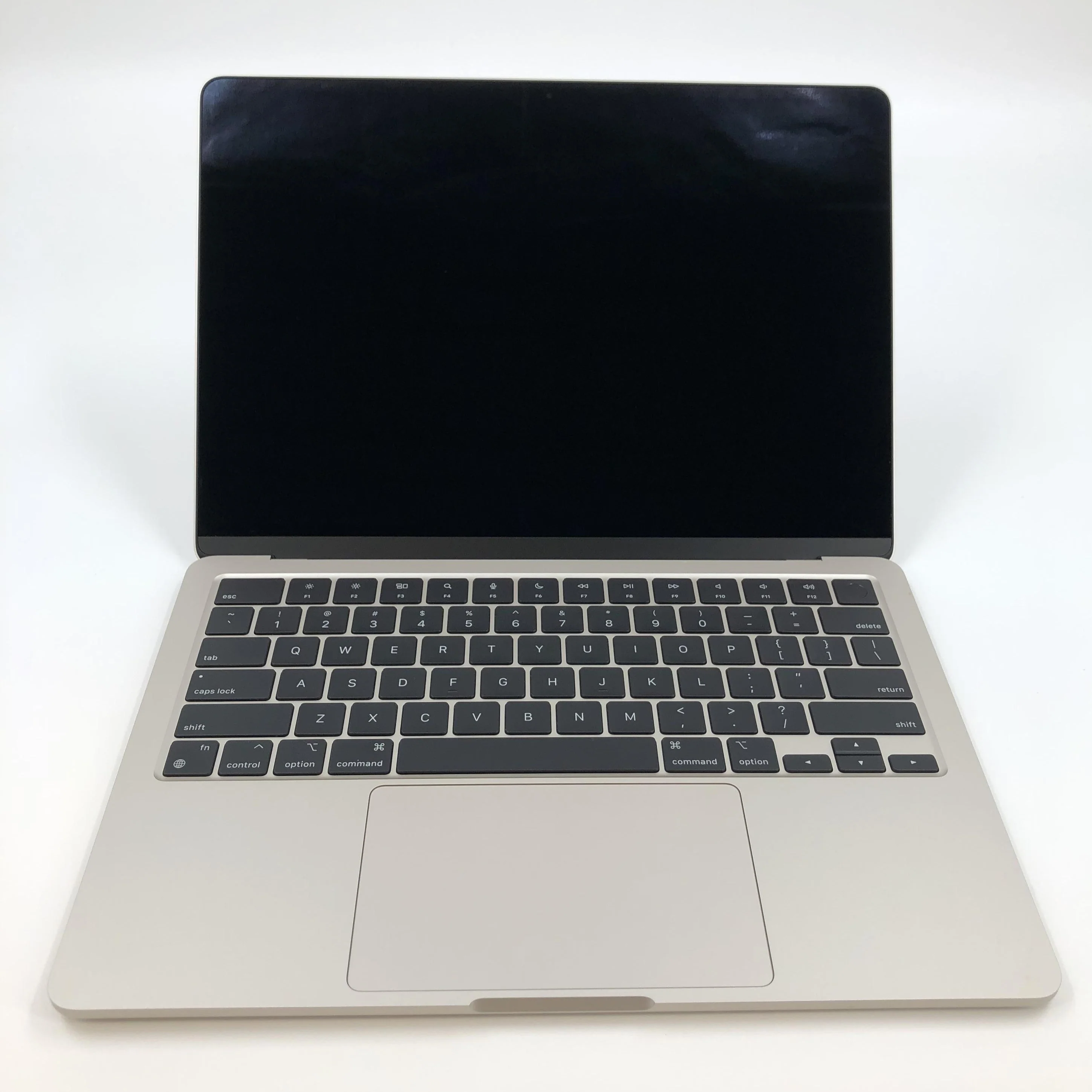 MacBook Air 13 2022 M2 8-Core CPU 8-Core GPU 8GB 256GB Starlight Excellent - Image 2