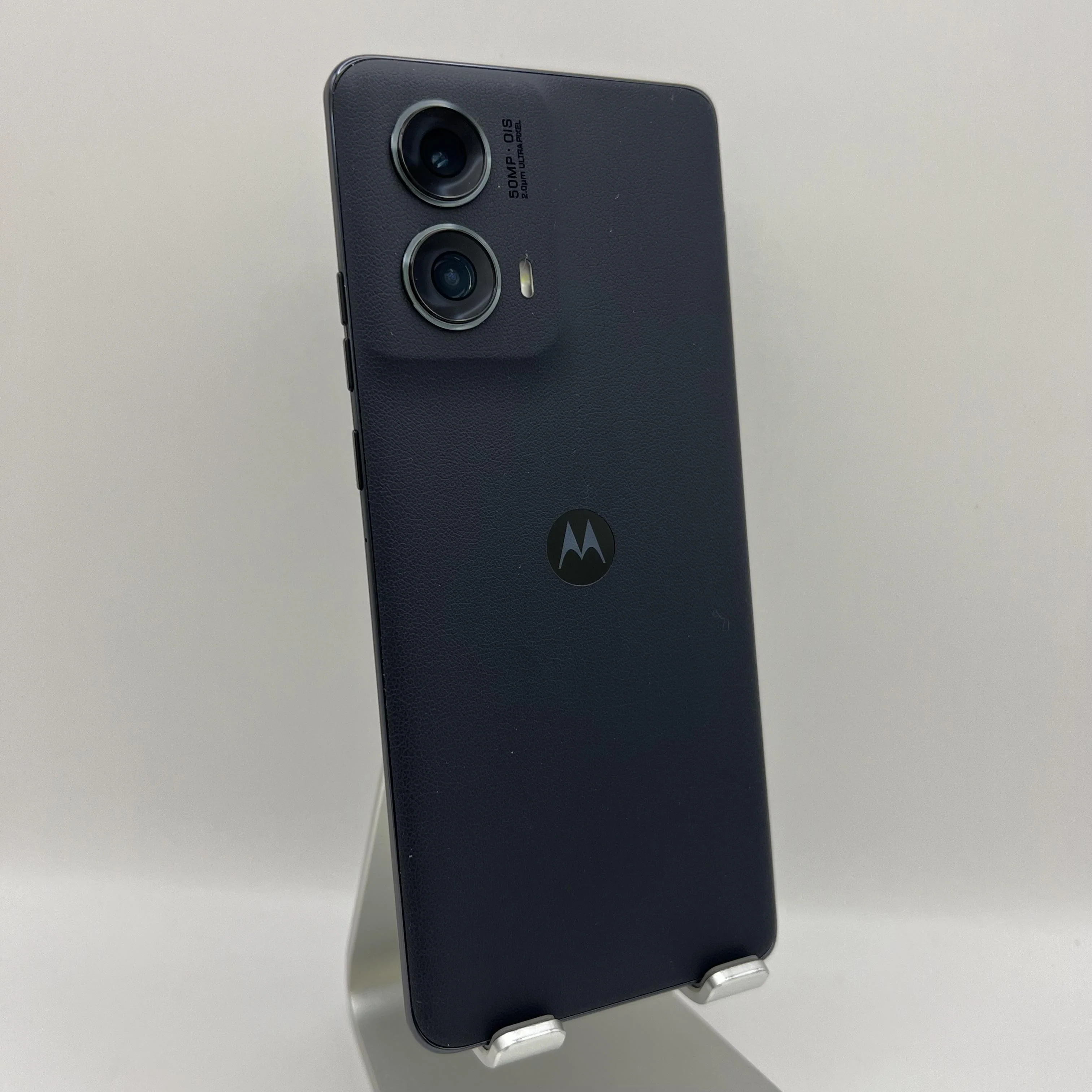 Motorola Edge 2024 256GB Midnight Blue Unlocked Excellent Condition - Image 4