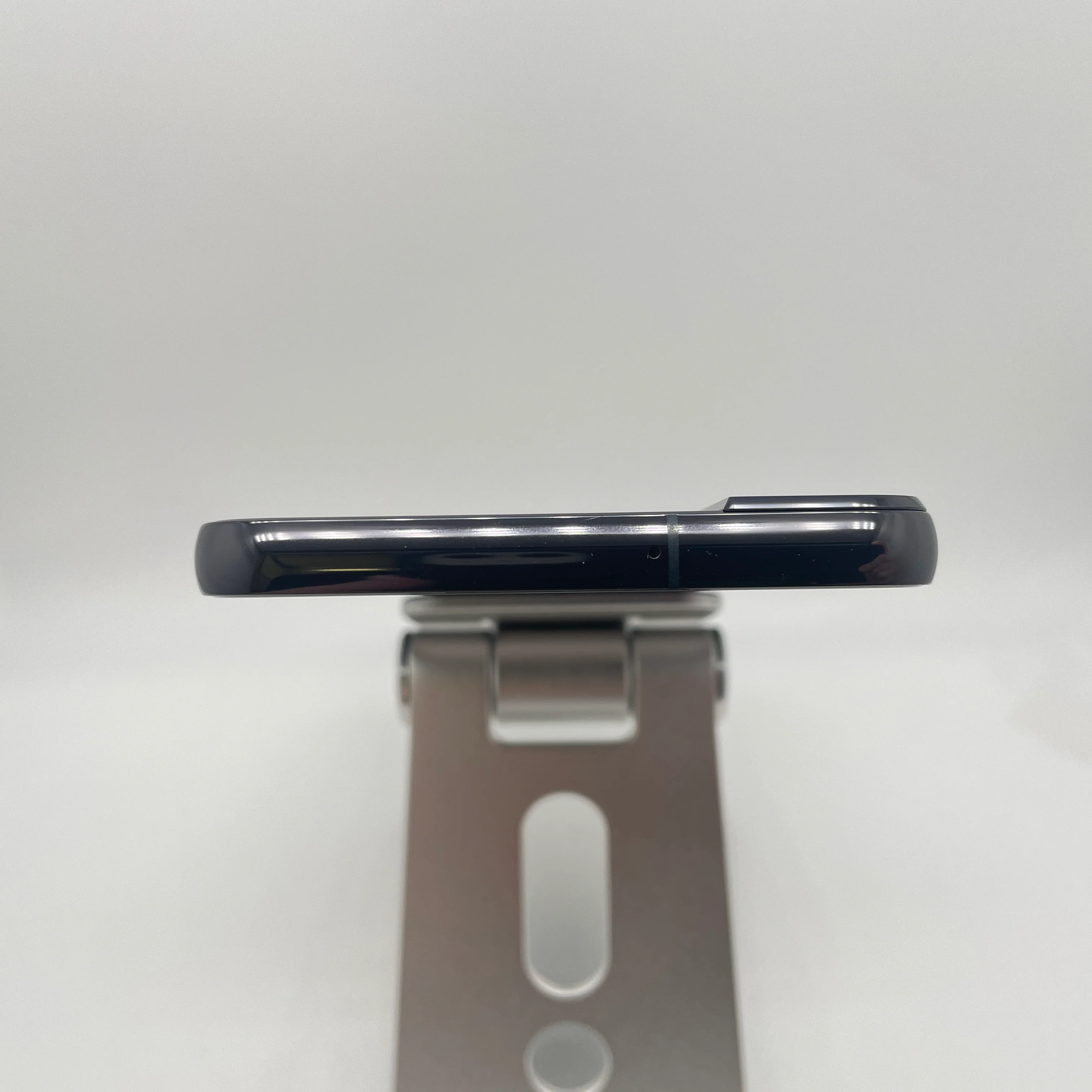 Samsung Galaxy S22 Plus 5G 128GB Phantom Black Unlocked Good Condition - Image 8