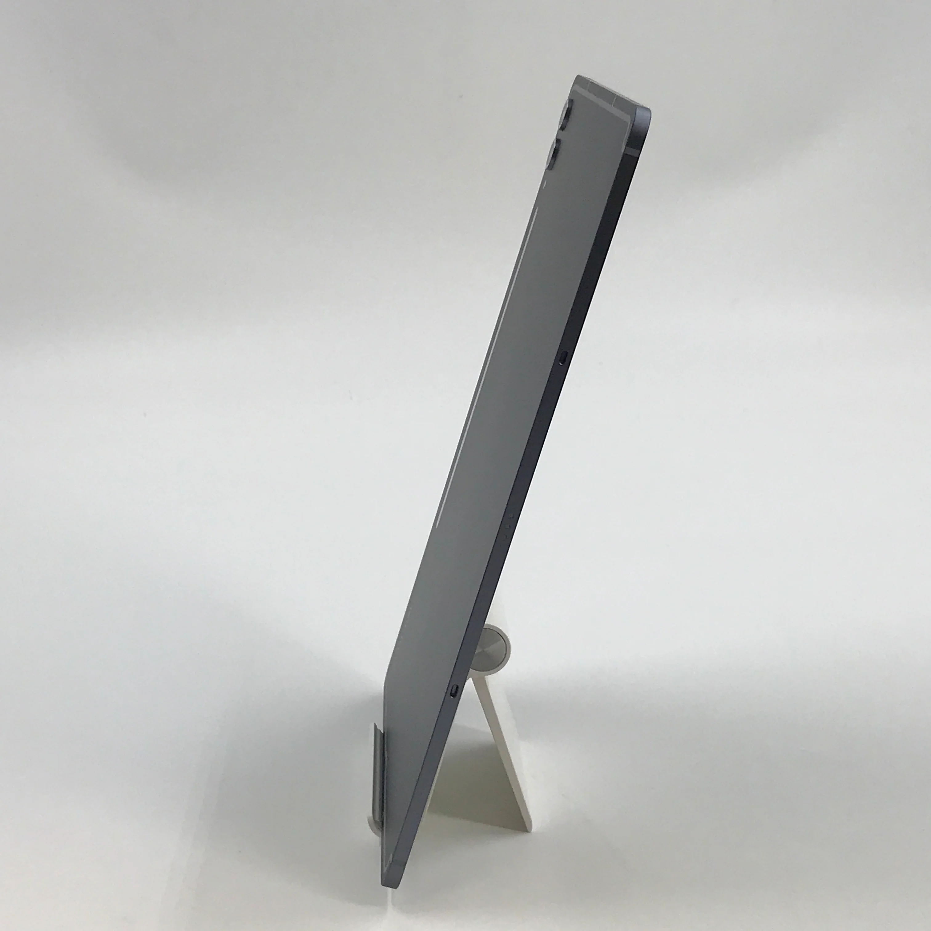 Samsung Galaxy Tab S10 Plus 256GB Moonstone Gray WiFi Excellent Condition - Image 8